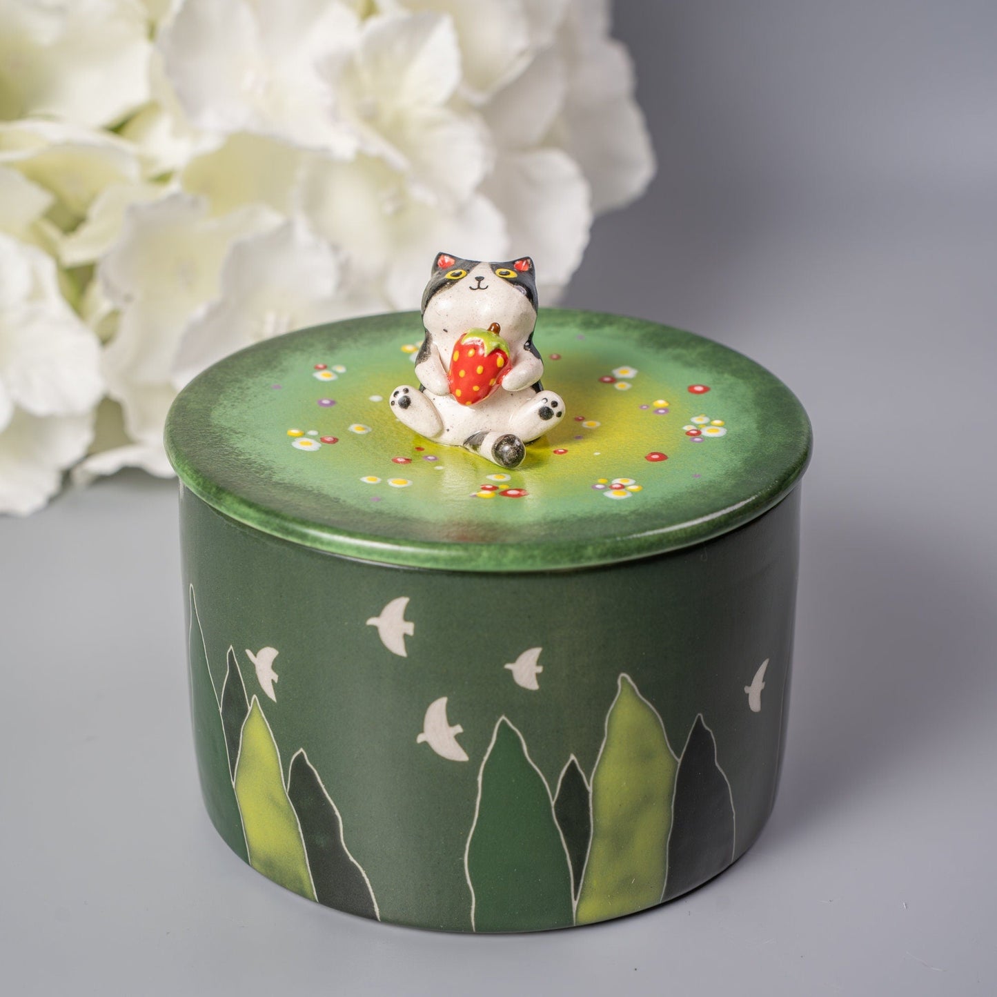 Forget-Me-Not Custom Pet Urn — view 10