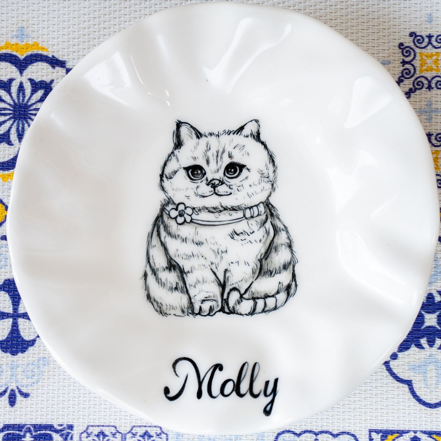 Custom Cat Portrait Dish — view 2