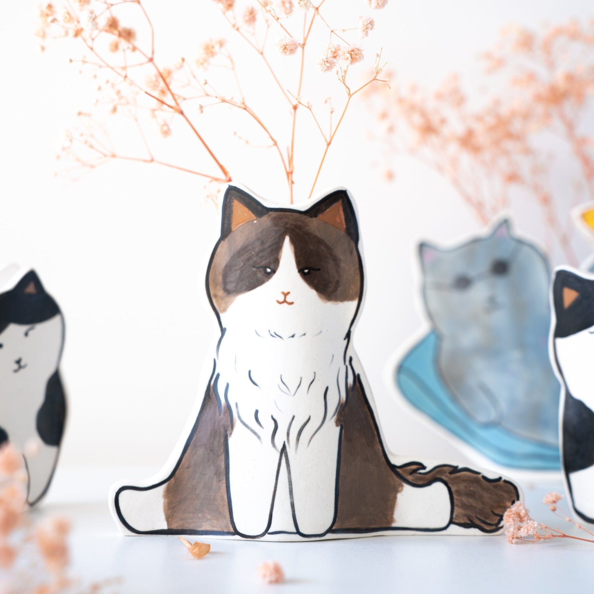 Kawaii Cat Vase — view 1